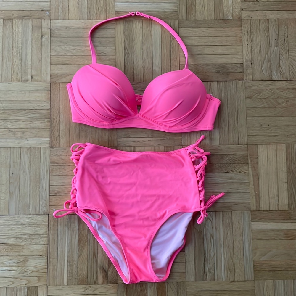 Victoria’s Secret Bikini